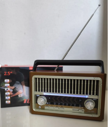 KTF-1652 Güneş Enerjili Nostaljik Radyo / Solar Hoparlör — AM / FM / USB / TF Kart + LED Fener resmi